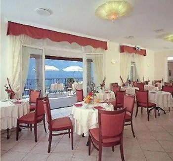 Hotel La Perla Tremezzo