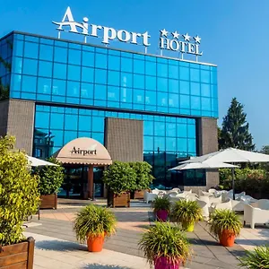 4* מלון Airport Bergamo